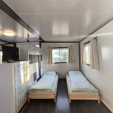 Tiny House White Ferienhaus Schoonhoven